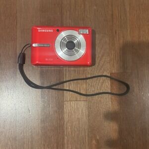 Samsung BL103 10.2MP Digital Camera Red - NO POWER‎